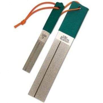 best fishing hook file Dr. Slick File, 4 in The smaller style file is great for heavy freshwater flies and most saltwater flies and smaller hooks to 1/0 size. Smity| Super Sharp Twin File
