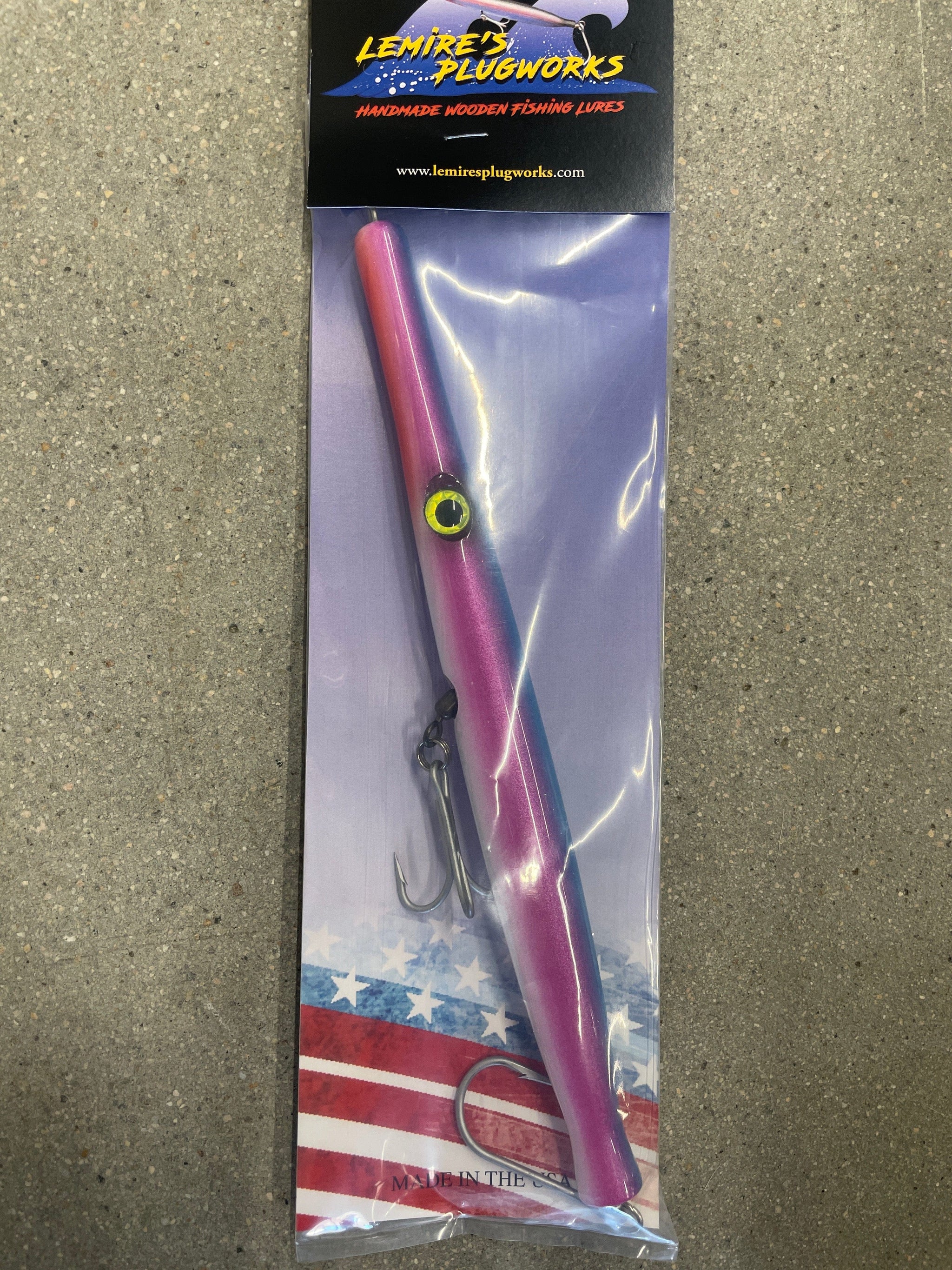epoxy needle fish lures Guides Secret Stick Lure their streamlined design allows them to cut through the wind for long casts Plug Building: Trophy Tackle Needlefish
