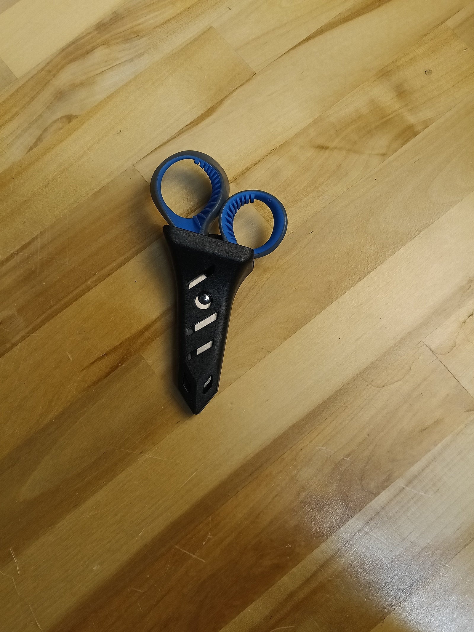 Tsunami Ecotech 5" Braid Scissor