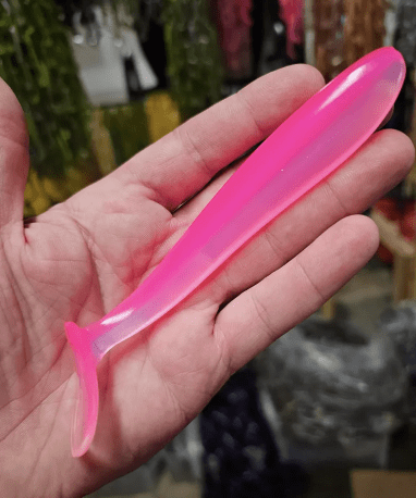 Gravity Tackle Paddle Tail 4" / Barbie Pink