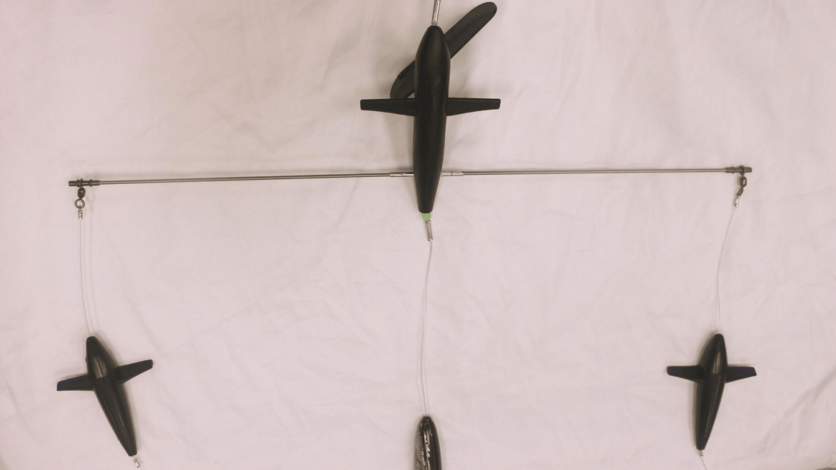 MagicTail Side Tracker Spreader Bars - 24"